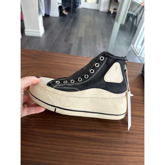 R13 Platform Slip On High Top Sneakers Size 5 - Picture 3 of 8